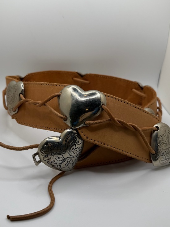 Accessories - Heart Concho Leather Belt